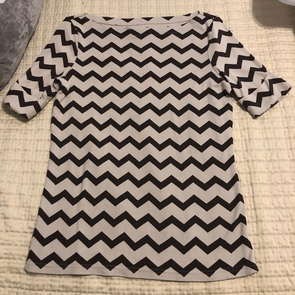 3/4 sleeve shirt
